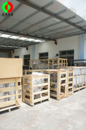 一批蔬果加工處理設備準備裝車發貨，交付客戶！