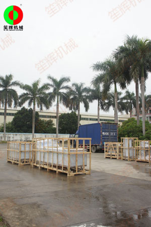 大批食品加工處理機械發貨交付客戶使用!